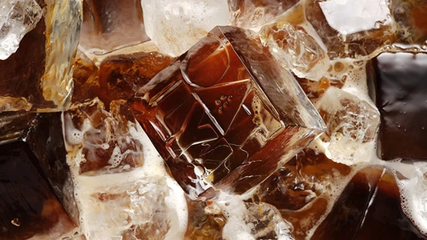 Oatly_Selecta_IceCubes_600px.jpg